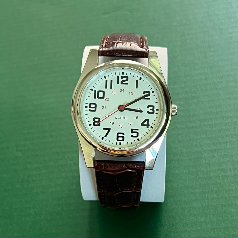 Watch brown leather strap